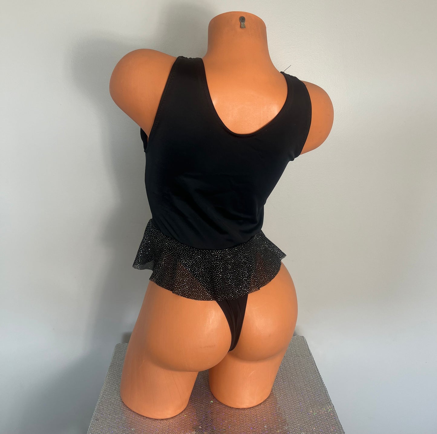 One Piece Frills (Black)